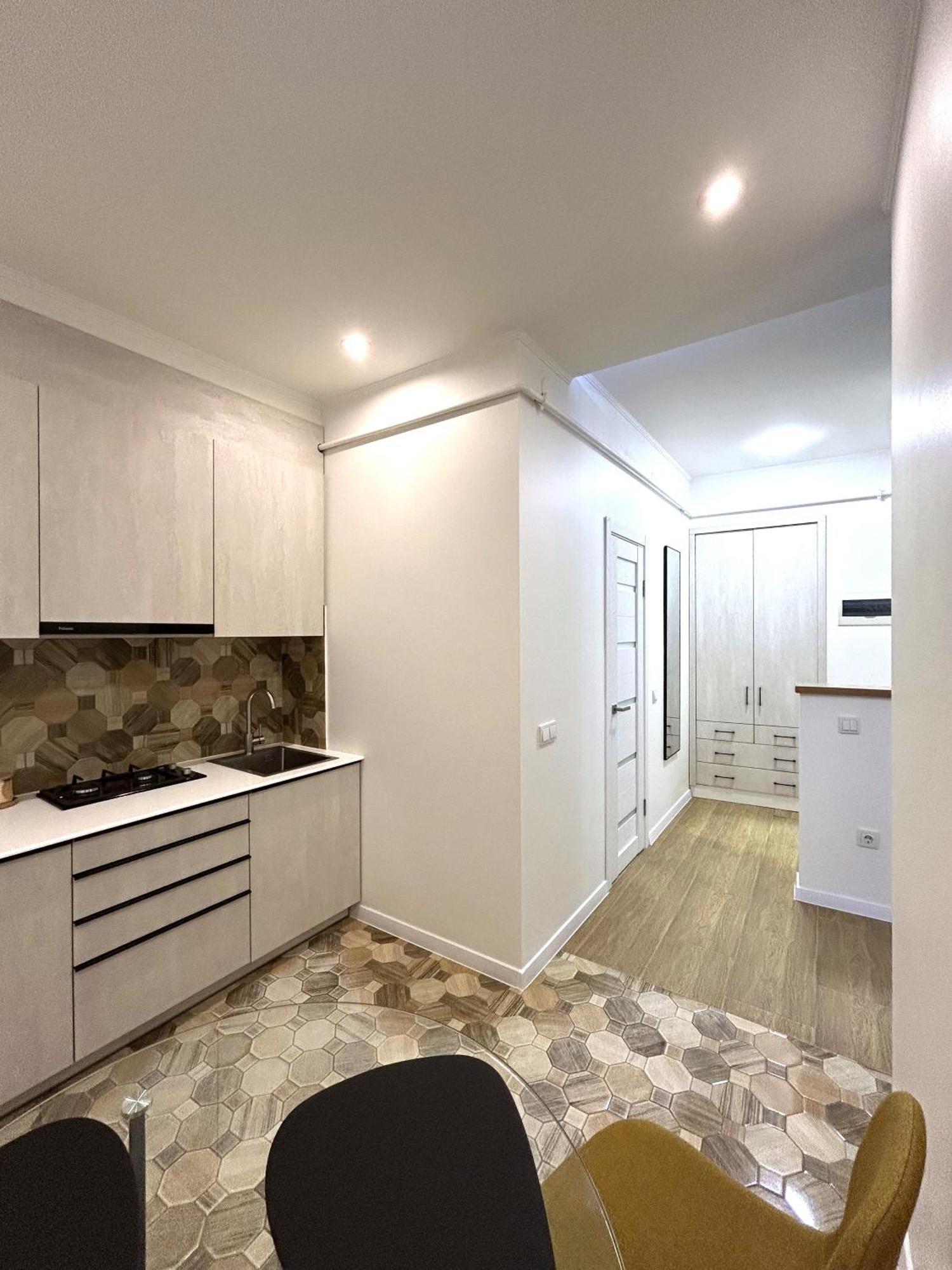 Modern Apartment, 100M To Opera Leopoli Esterno foto
