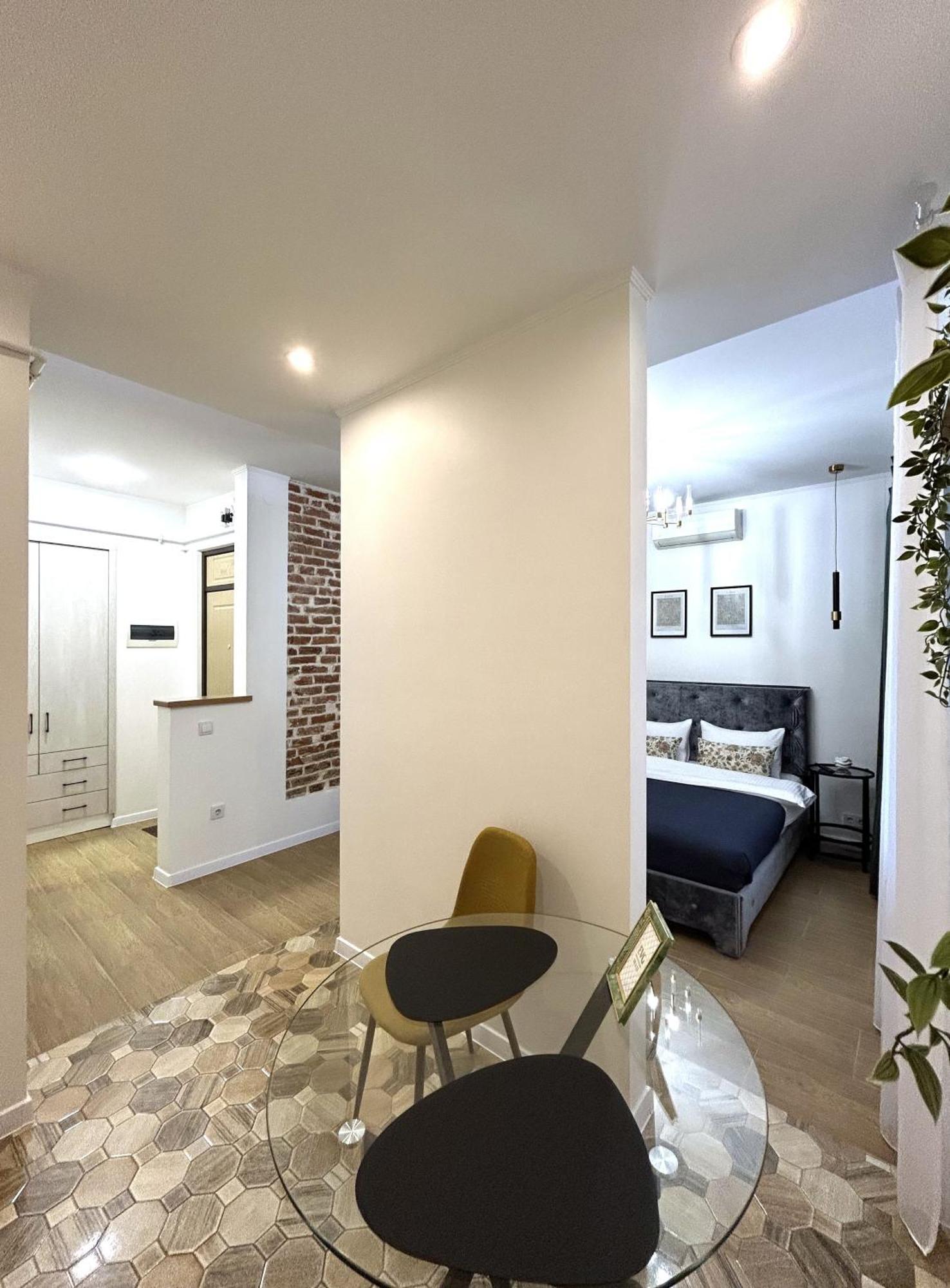 Modern Apartment, 100M To Opera Leopoli Esterno foto