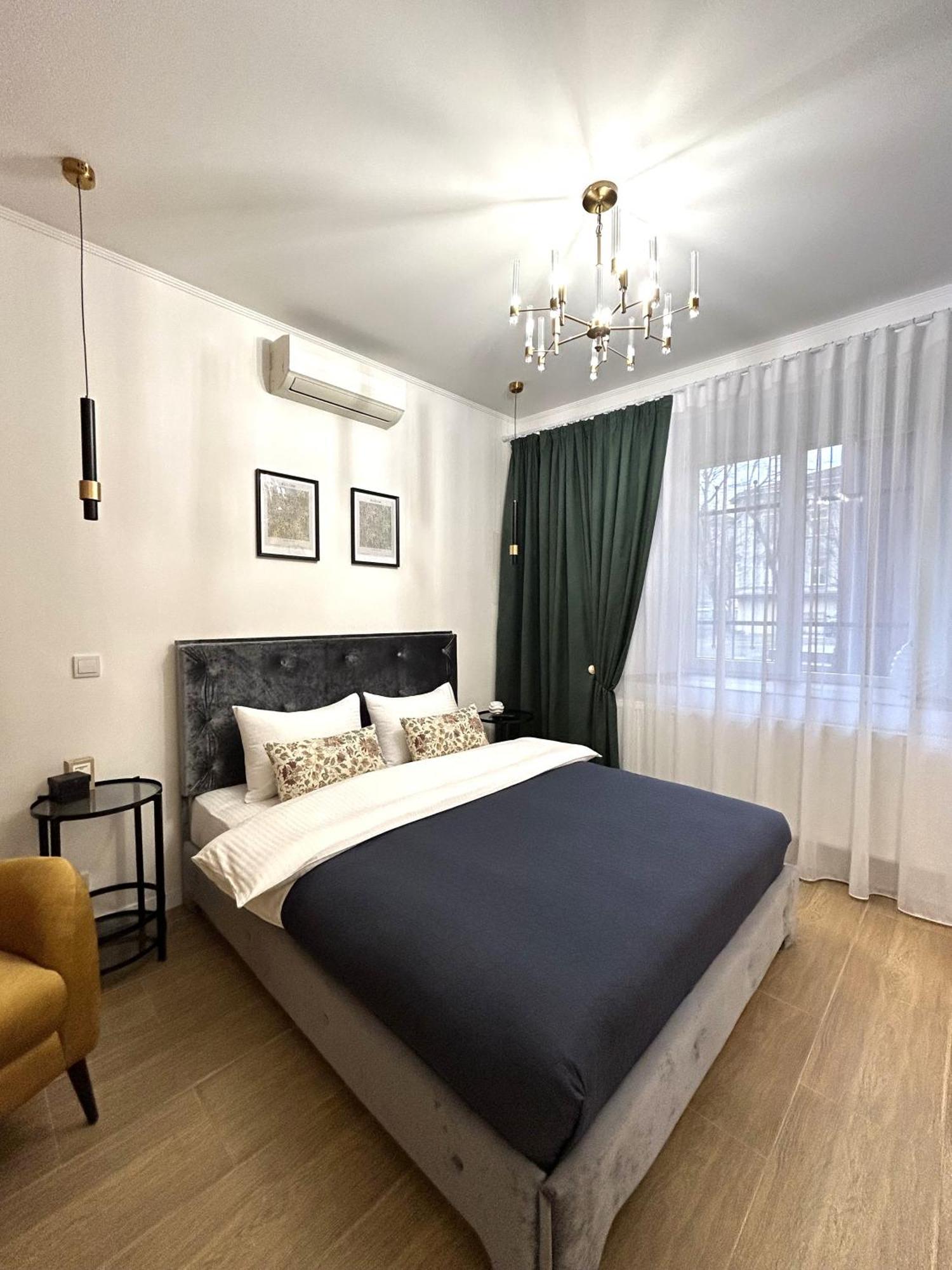 Modern Apartment, 100M To Opera Leopoli Esterno foto