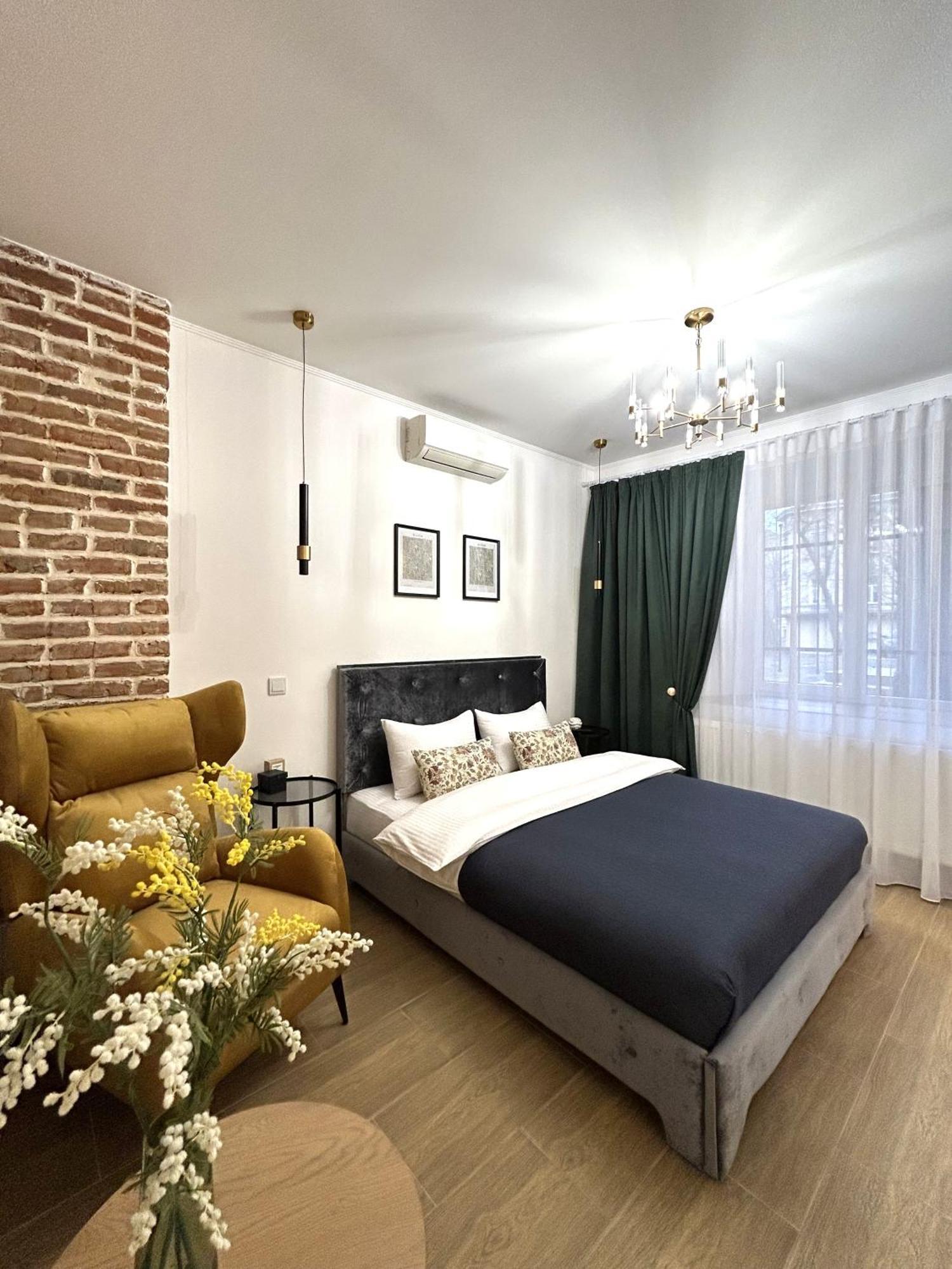 Modern Apartment, 100M To Opera Leopoli Esterno foto